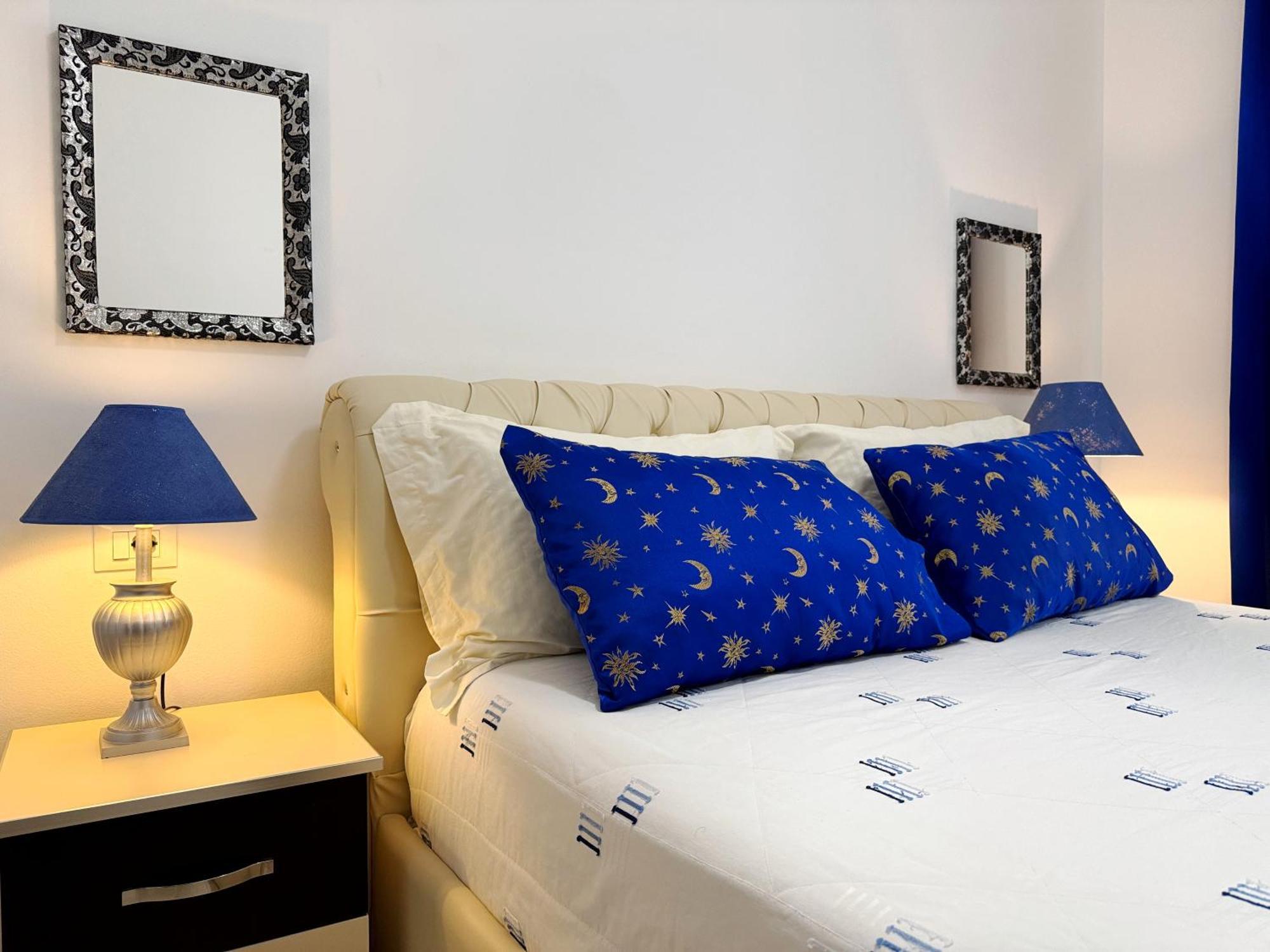 Celeste Bay Apartment فلورا المظهر الخارجي الصورة